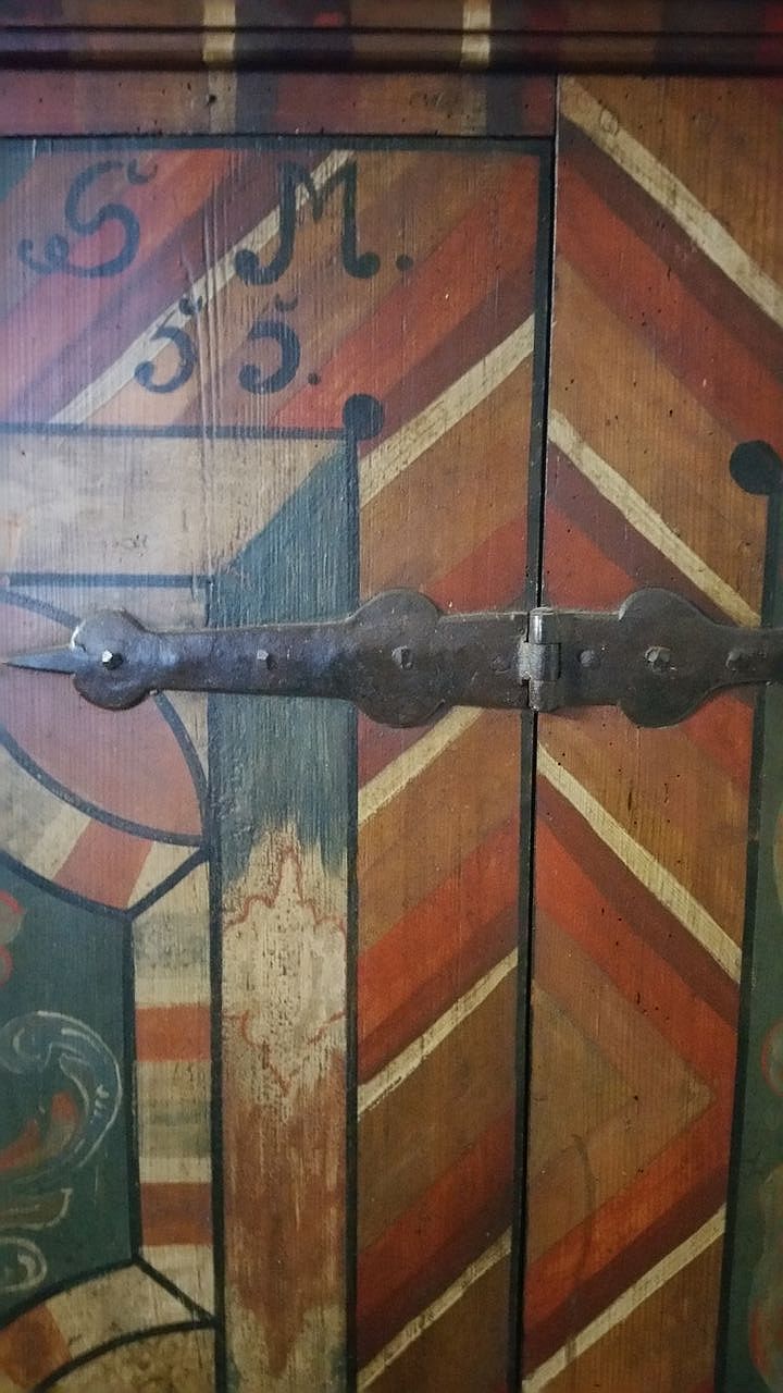 Bauernschrank_5.jpg