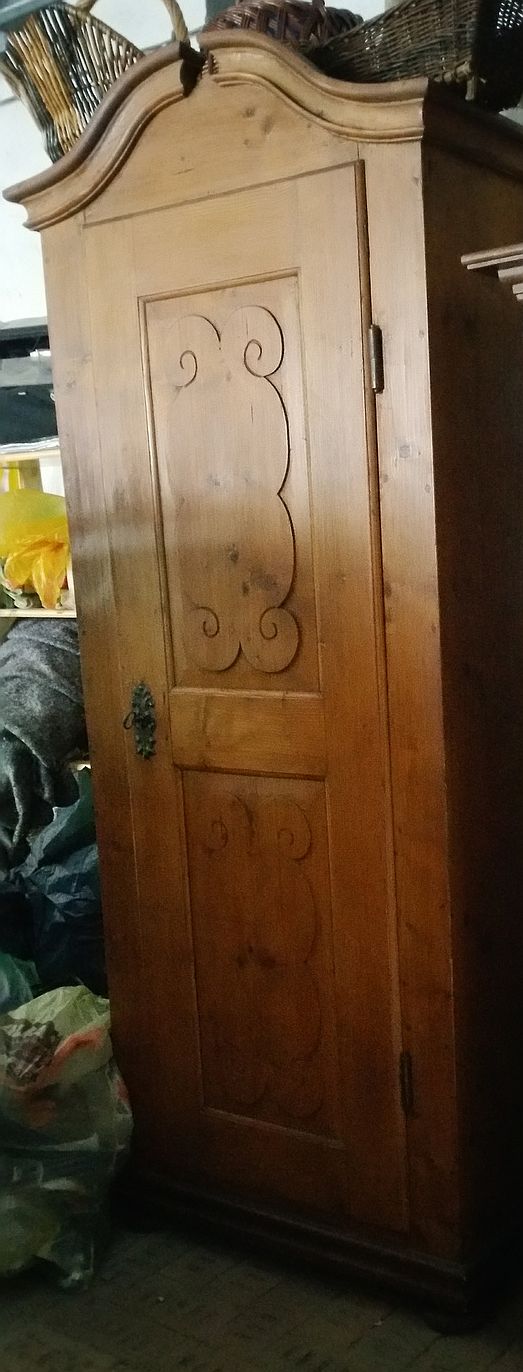 1türigerSchrank_3.jpg