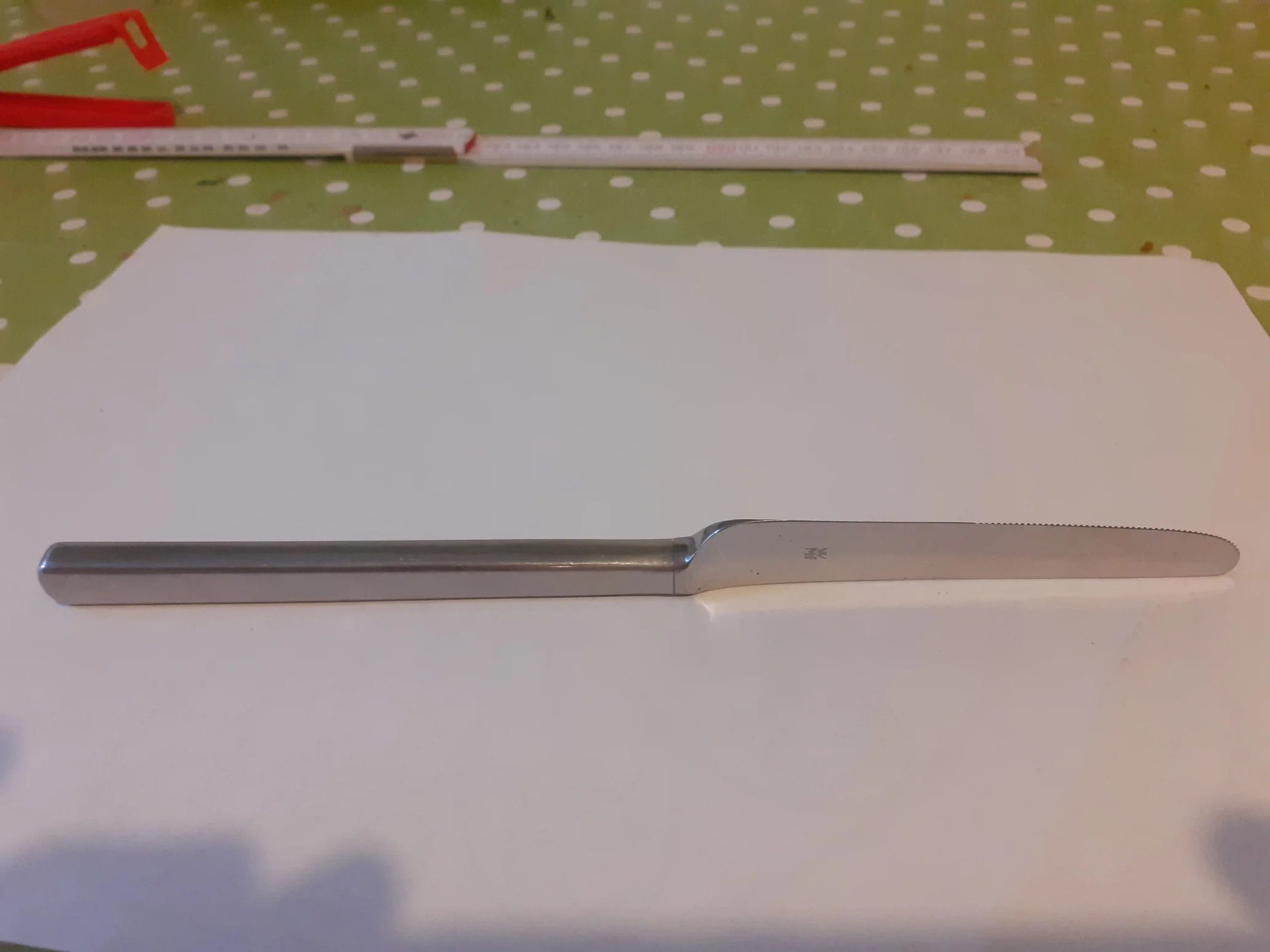 ganzes Messer von der Seite