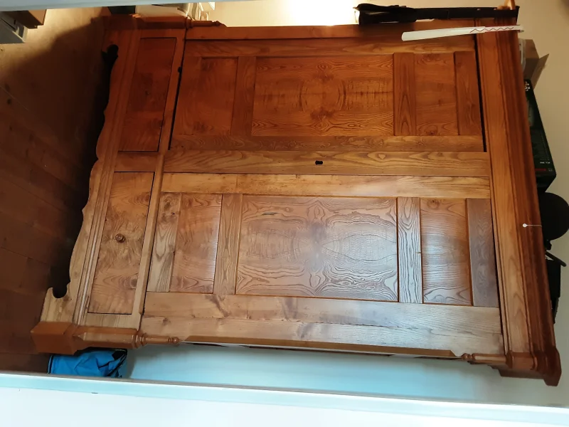 Schrank vorne