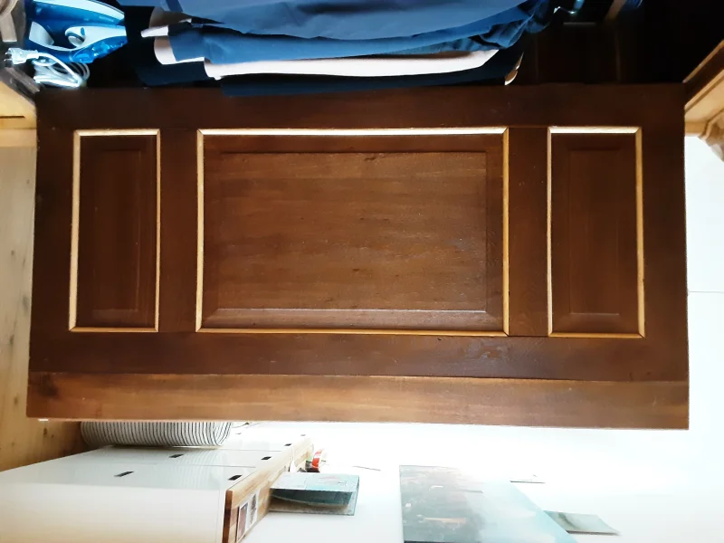 Schrank Tür innen