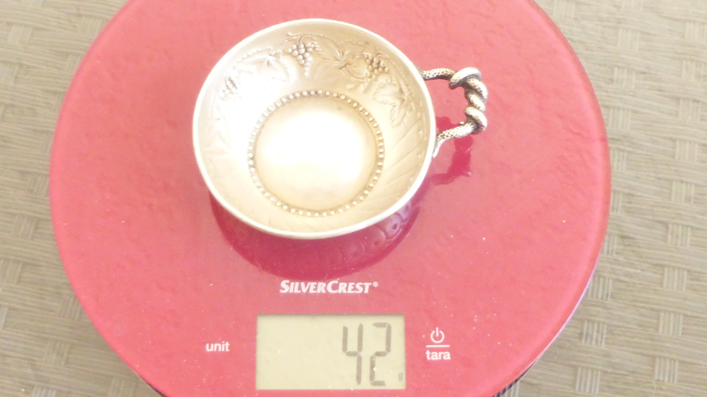 Waage ca. 42 g