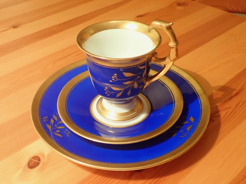 Rosenthal Blau Gold - 1.jpeg