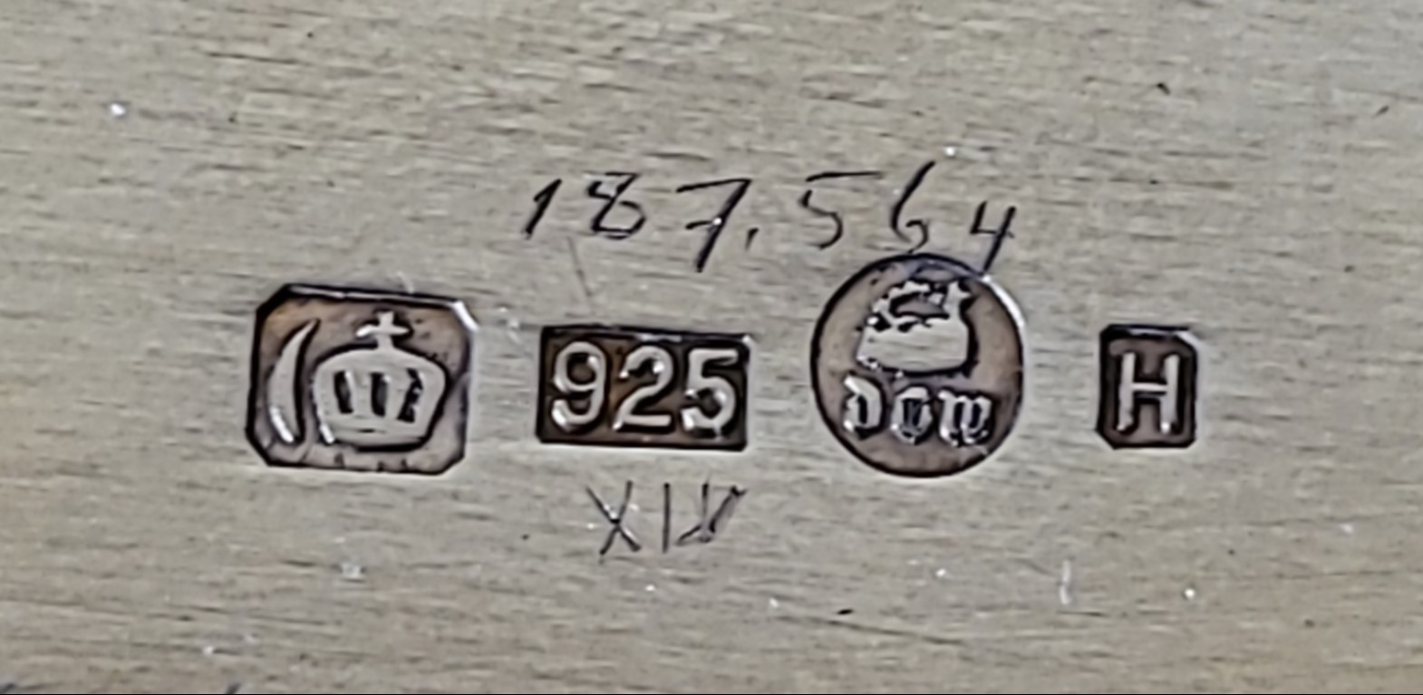 CM221105-115515001.jpg