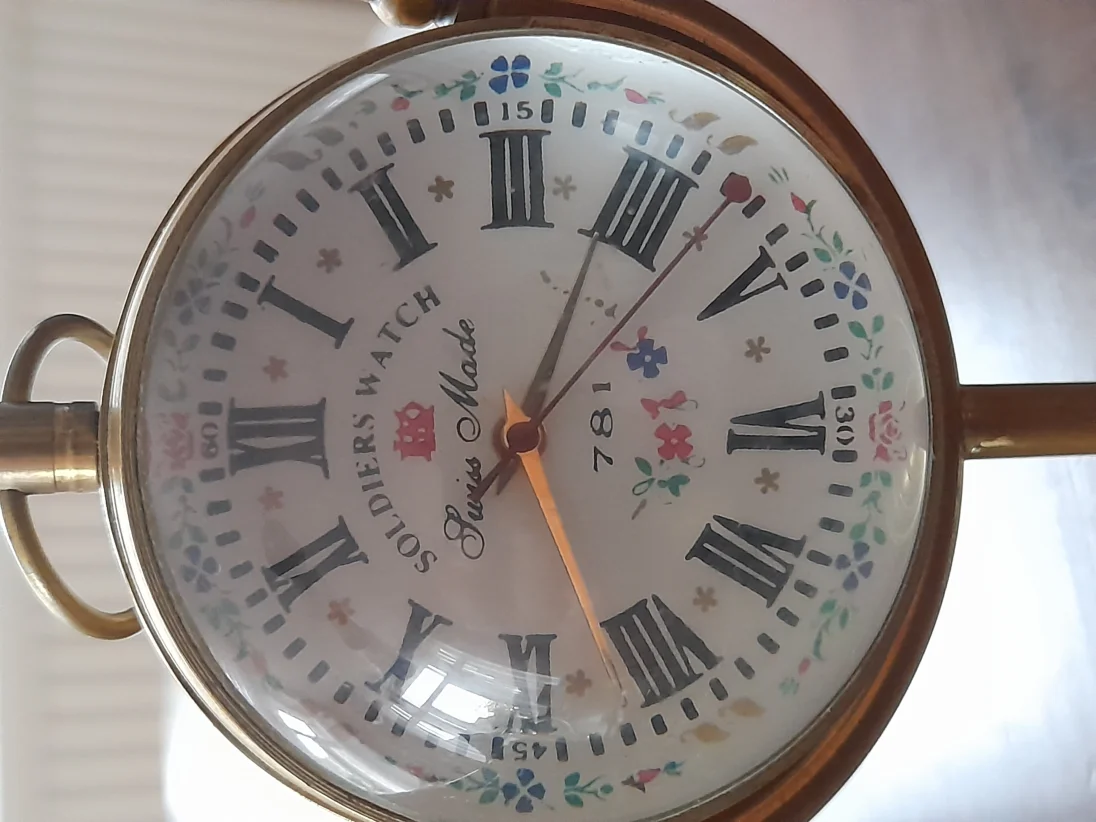 Alte kleine Schreibtisch Uhr