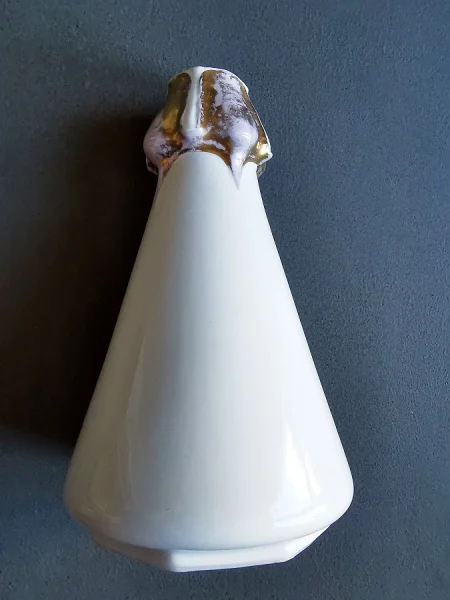 vase2.jpg