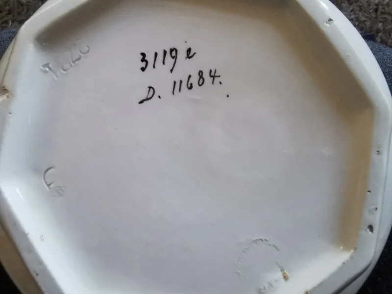 vase3.jpg