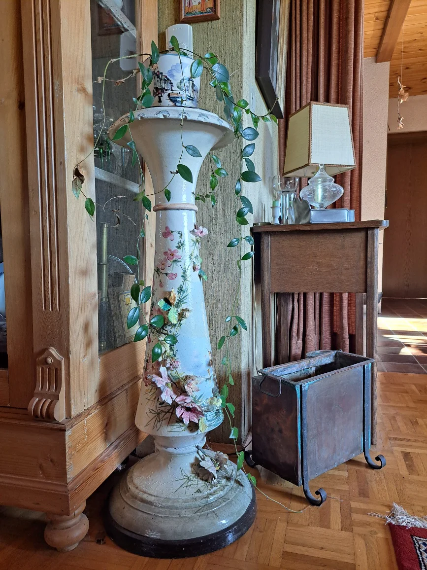 Blumensäule.jpg