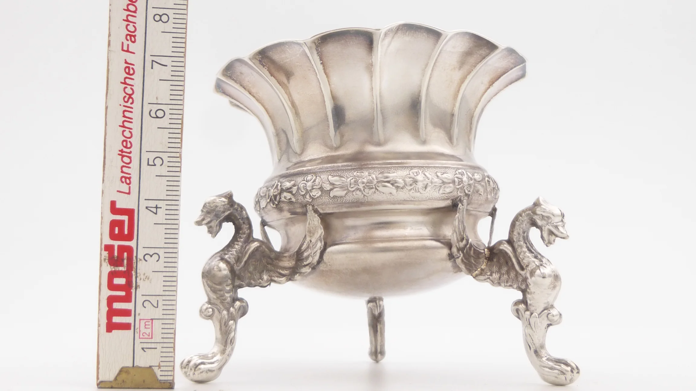 Höhe ca. 8 cm