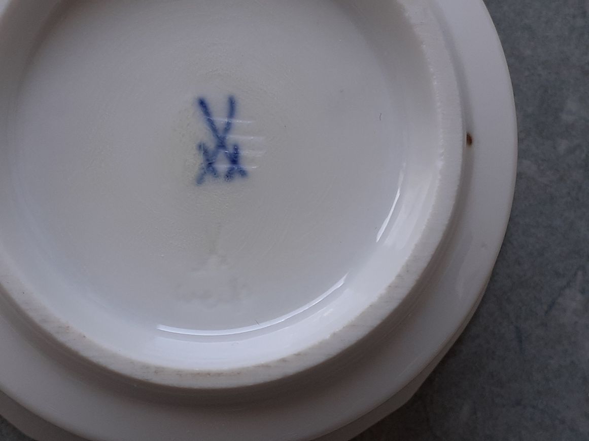 Meissen Schale 2.jpg