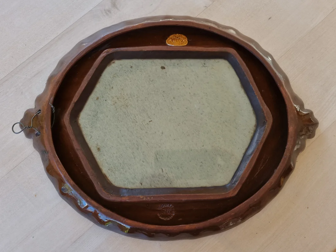 Villeroy&Boch_Keramikspiegel_2.jpg
