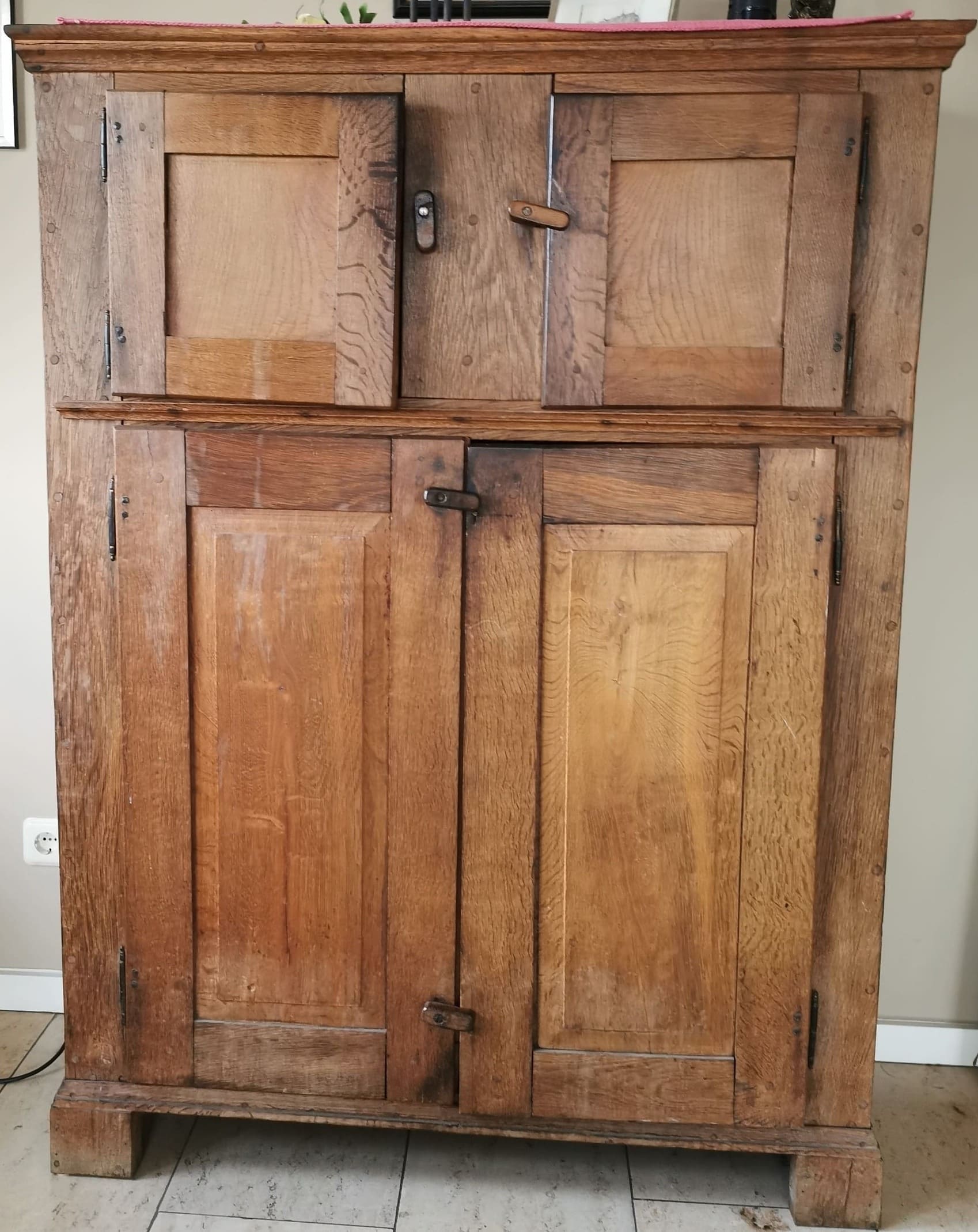 Brotschrank 2 (2) (1).jpg