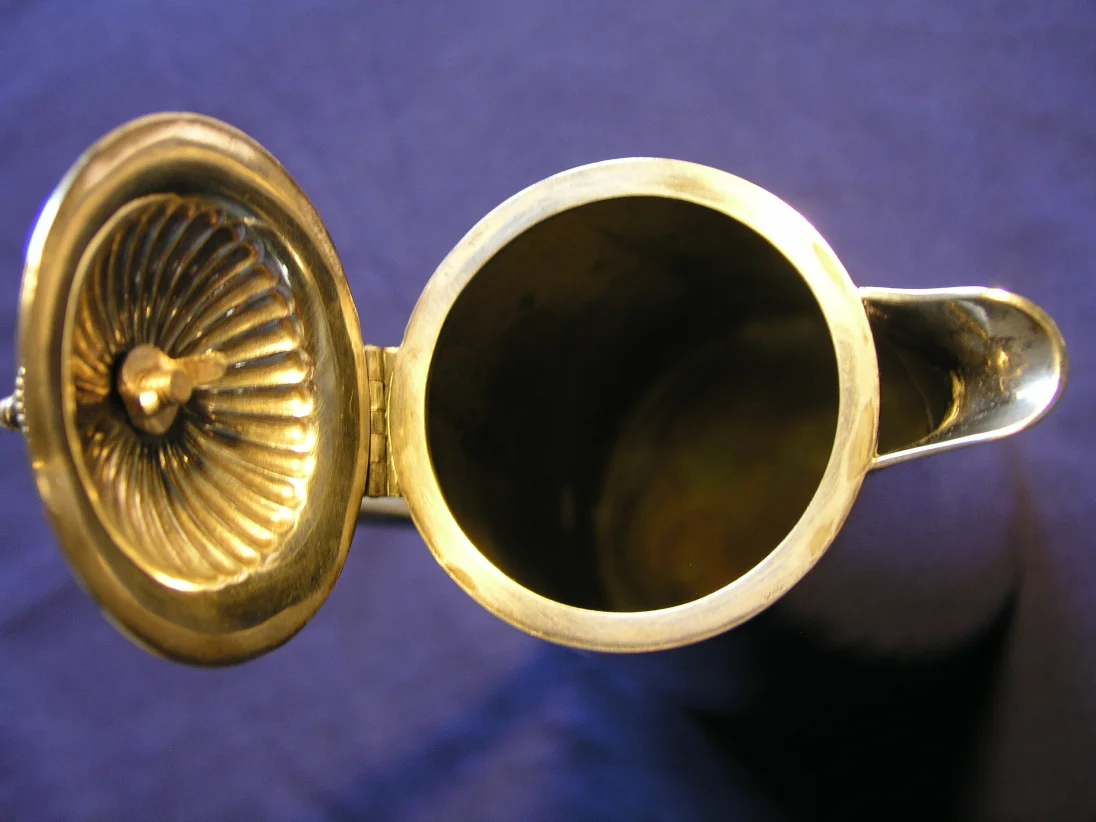 TURTON.JPG