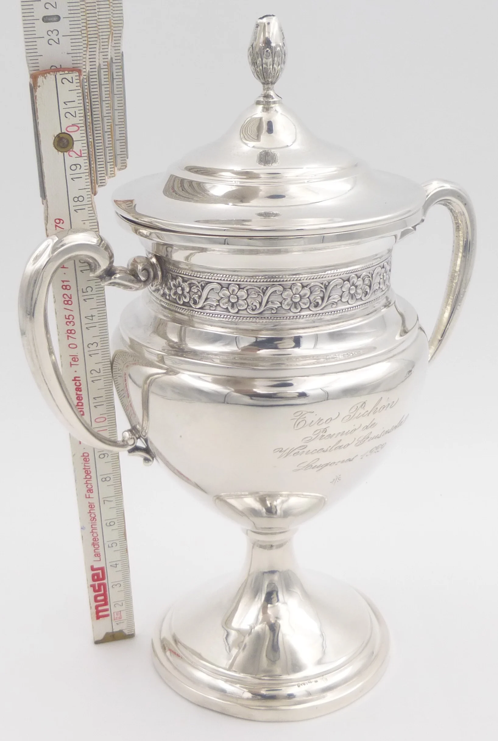 Höhe ca.23,5 cm