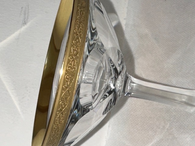 Goldfries Glas