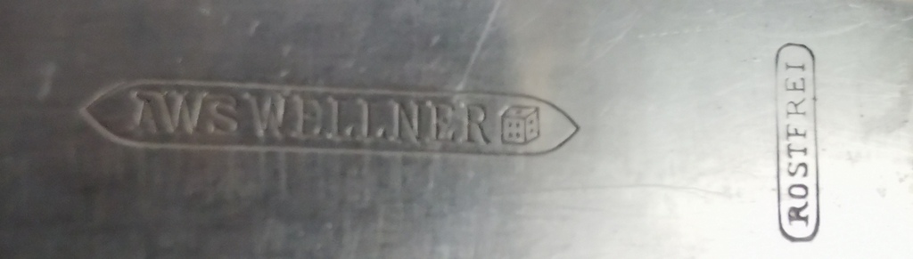 Messer2.jpg