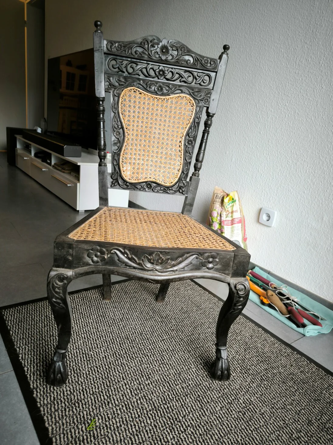 stuhl5kl.jpg