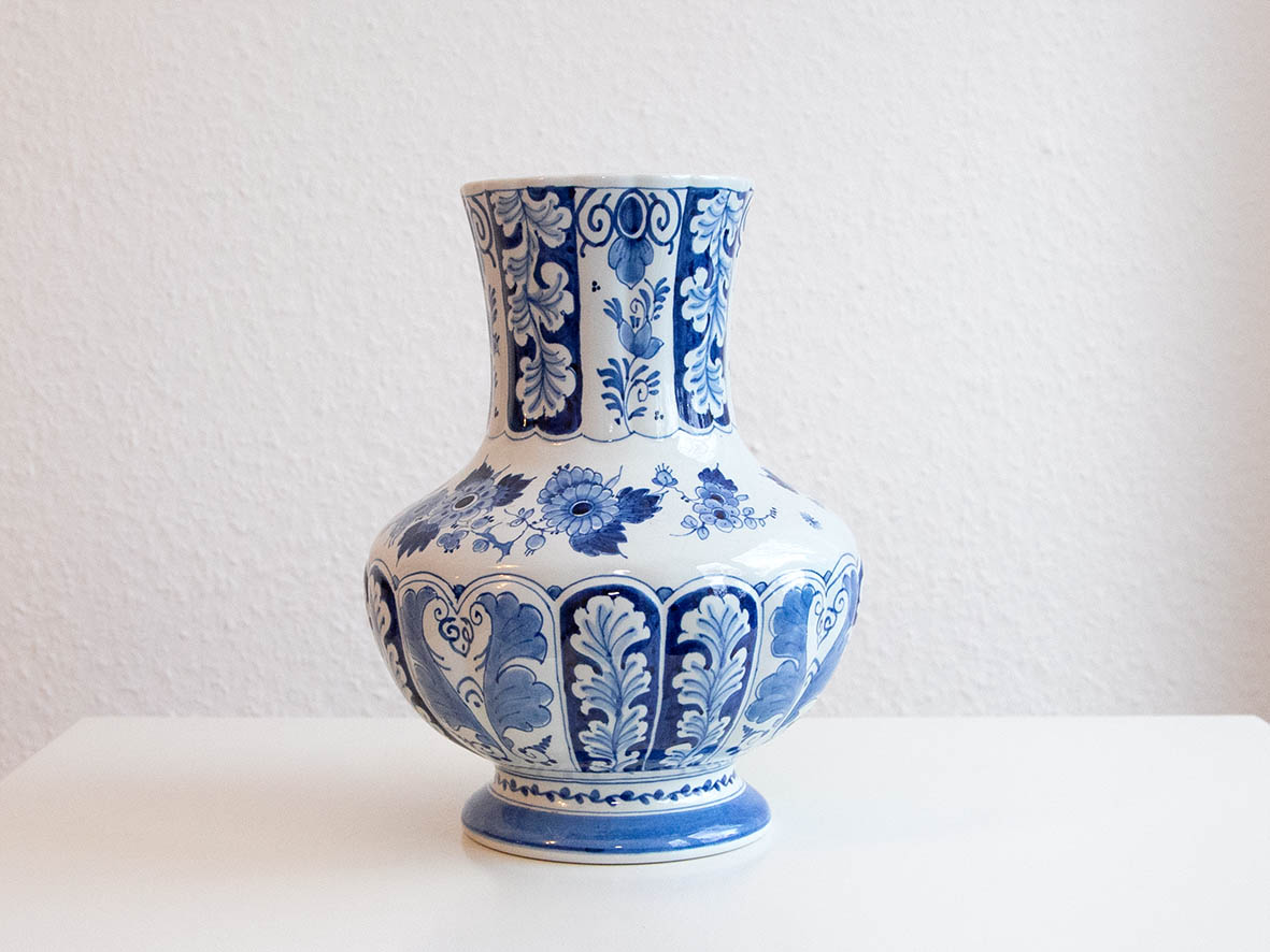 2025_01_03_Delfter_Vase1.jpg
