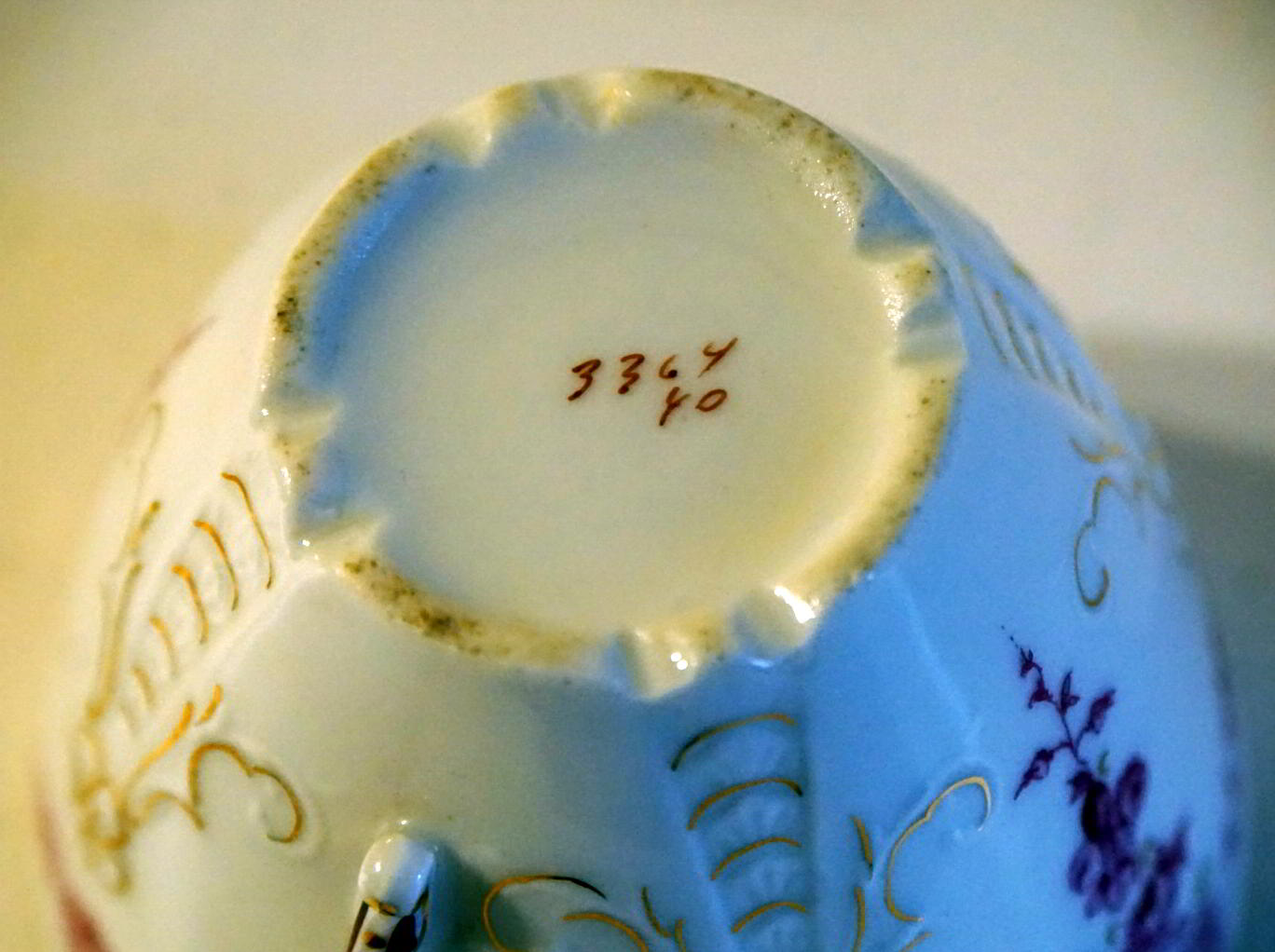 Tasse unten mit Nummer