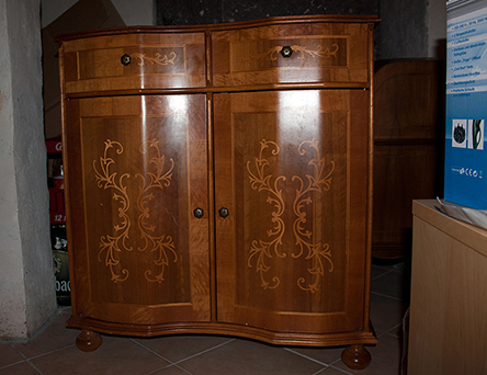 schrank1.jpg