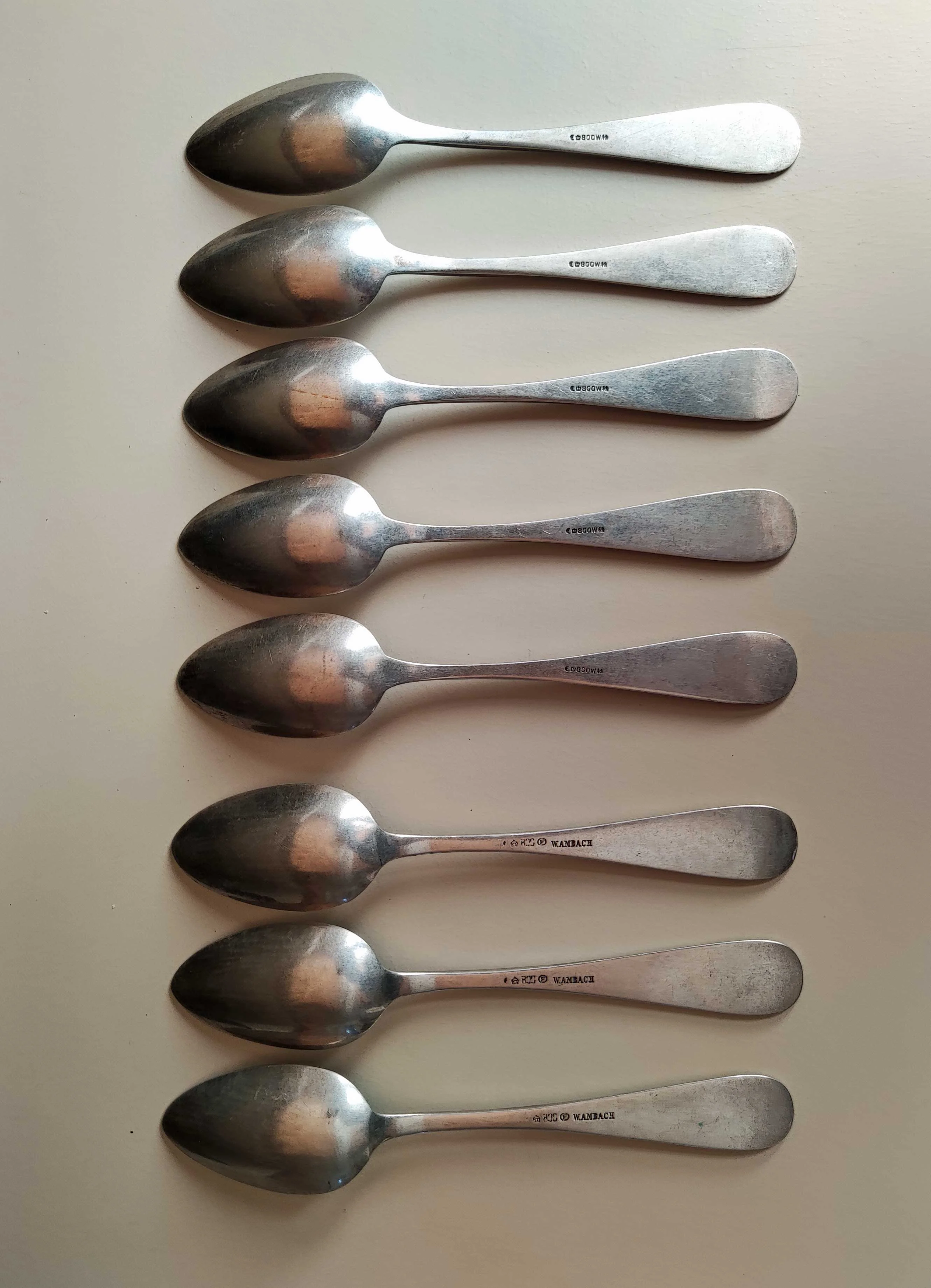 Adobe-8er-Set-Rückseite.webp
