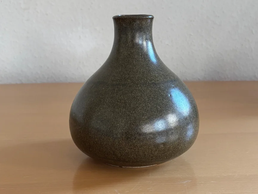 vase1.webp
