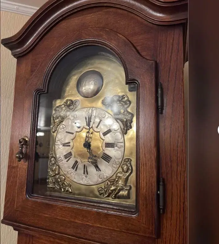 Standuhr  2.webp
