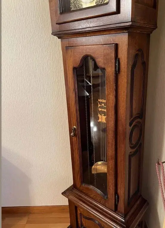 Standuhr 3.webp