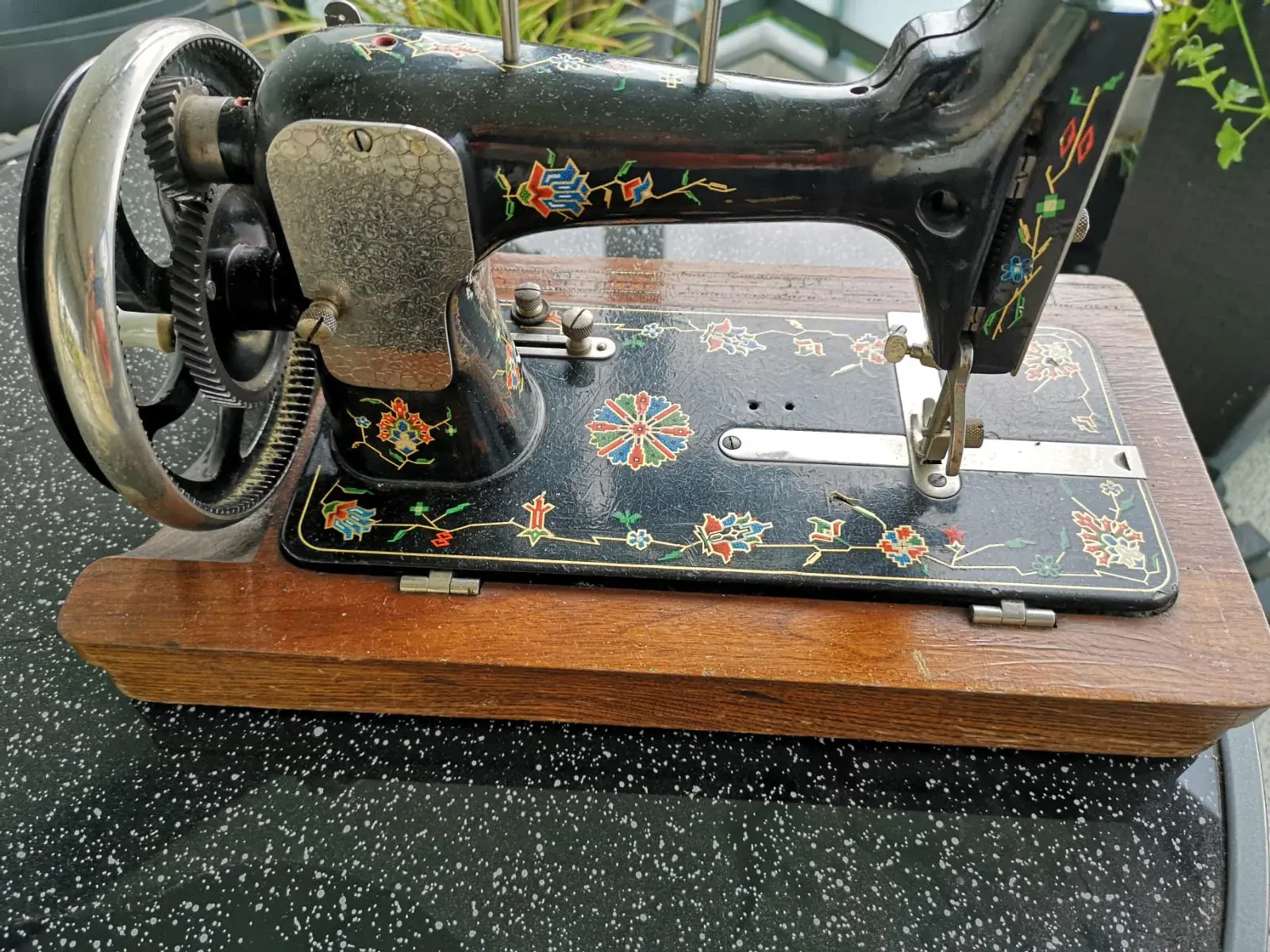 Nähmaschine 1.webp