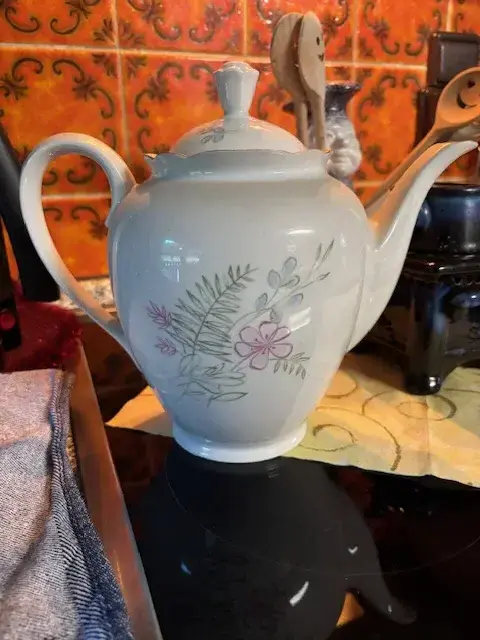 pozellan mama kanne.webp