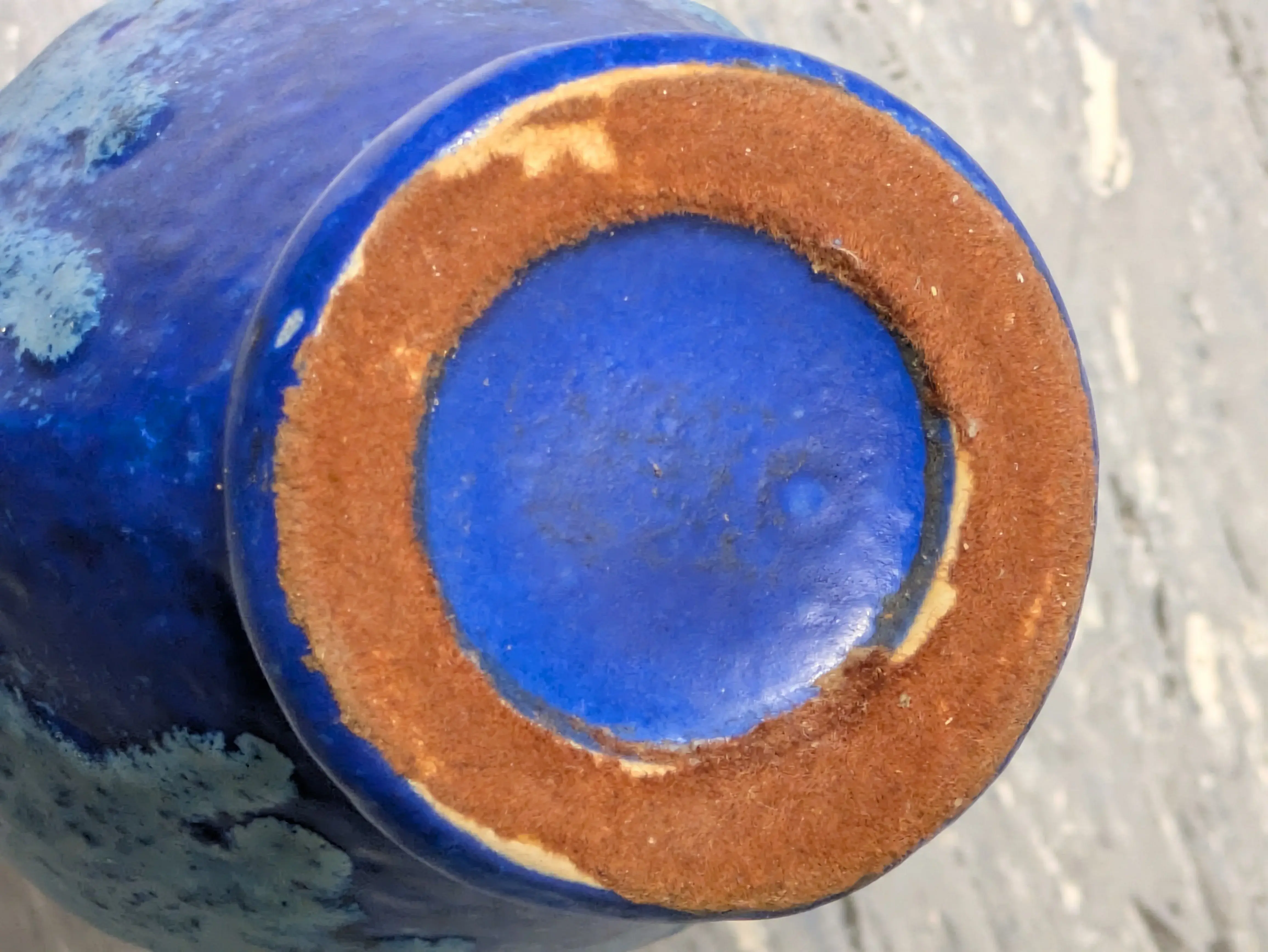 Der Boden mm einer Vase (Rund)