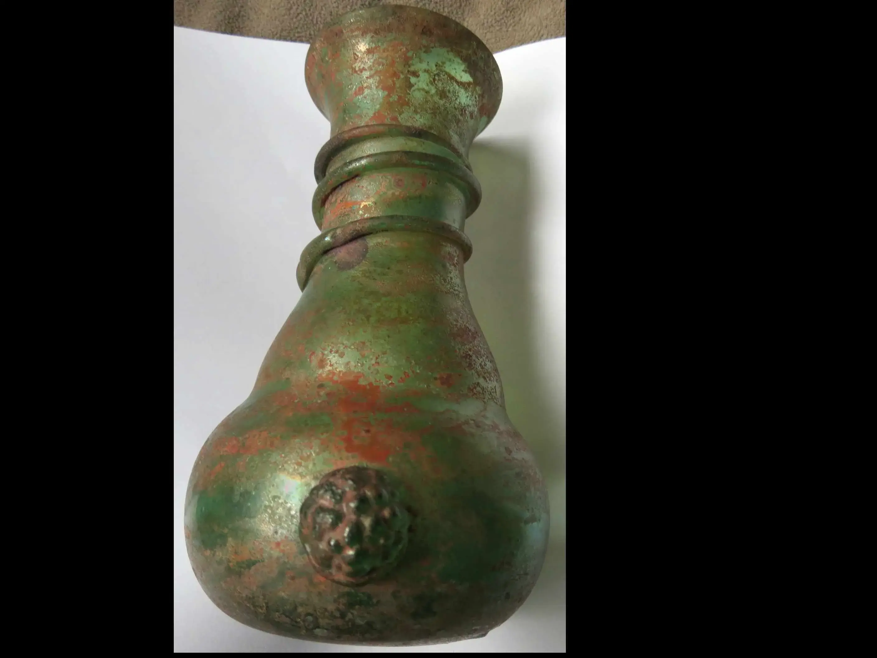 Glasflasche grün 1.webp