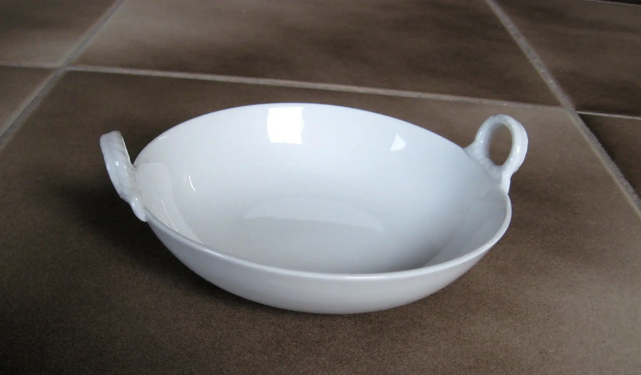 Geschirr KPM Henkelschale_2.webp