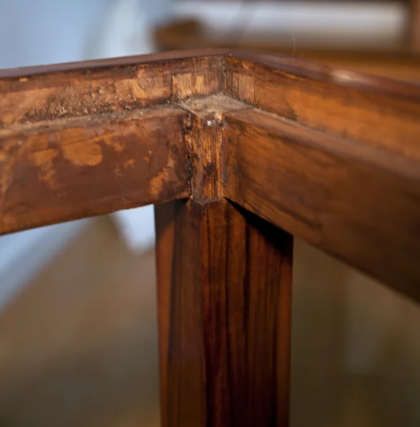 Art-Deco-Stuhl-Detail1.jpg