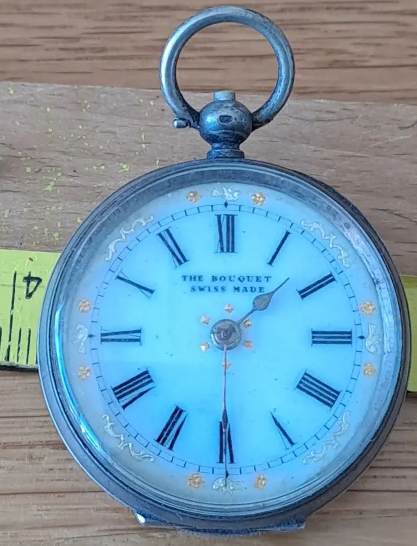 antike-kleine-silberne-taschenuhr-the-bouquet-swiss (3).webp