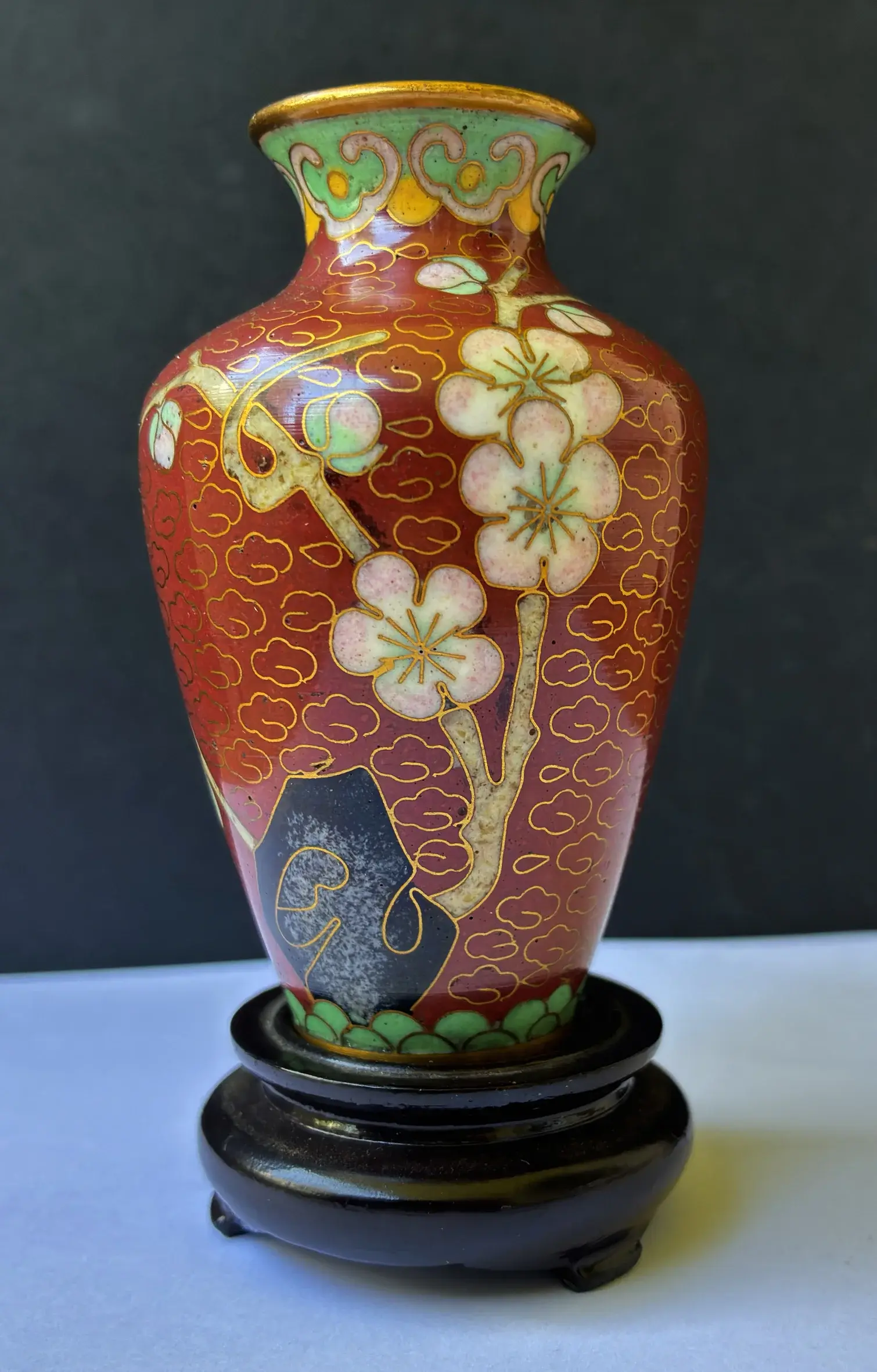 Chin.Vase2.webp