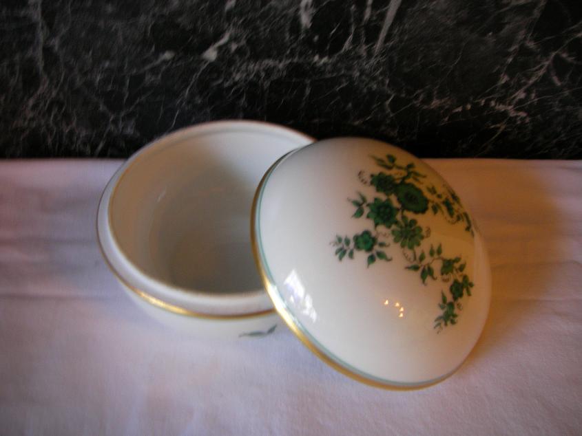 20 Augarten Zuckerdose2.JPG