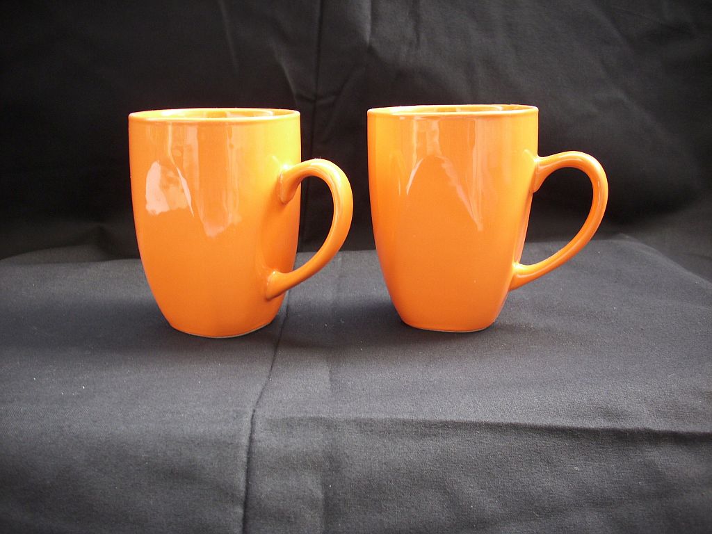 Becber auf Stuhl.jpg