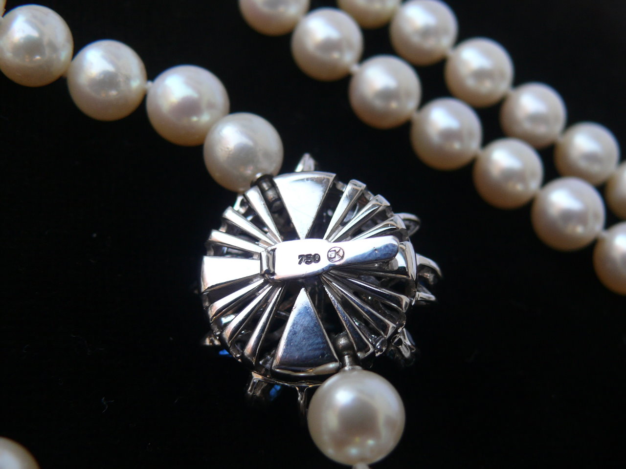 Schmuck B 003.JPG
