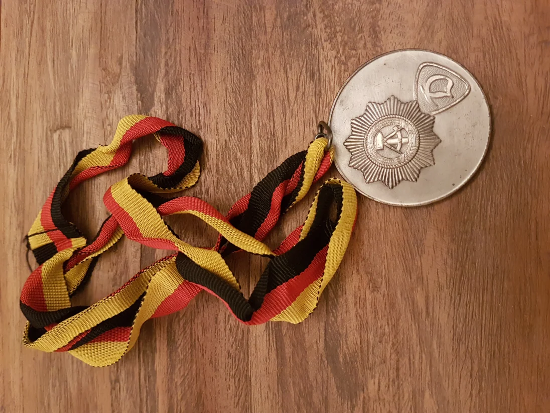 1545410371606845053276413957259.jpg
