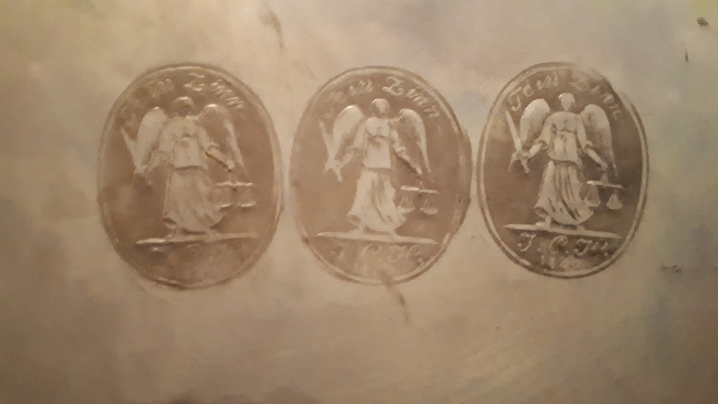 Teller4-3.jpg