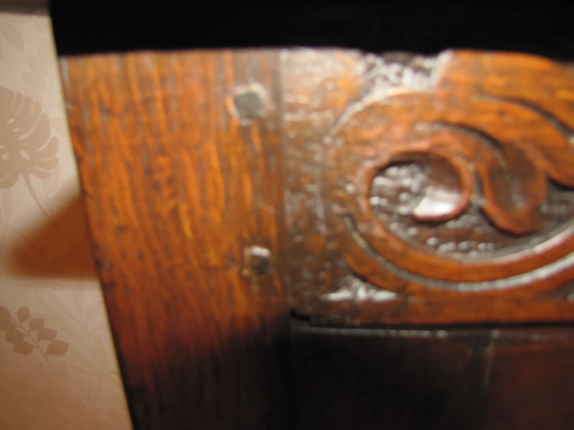 Alter Schrank 003.jpg