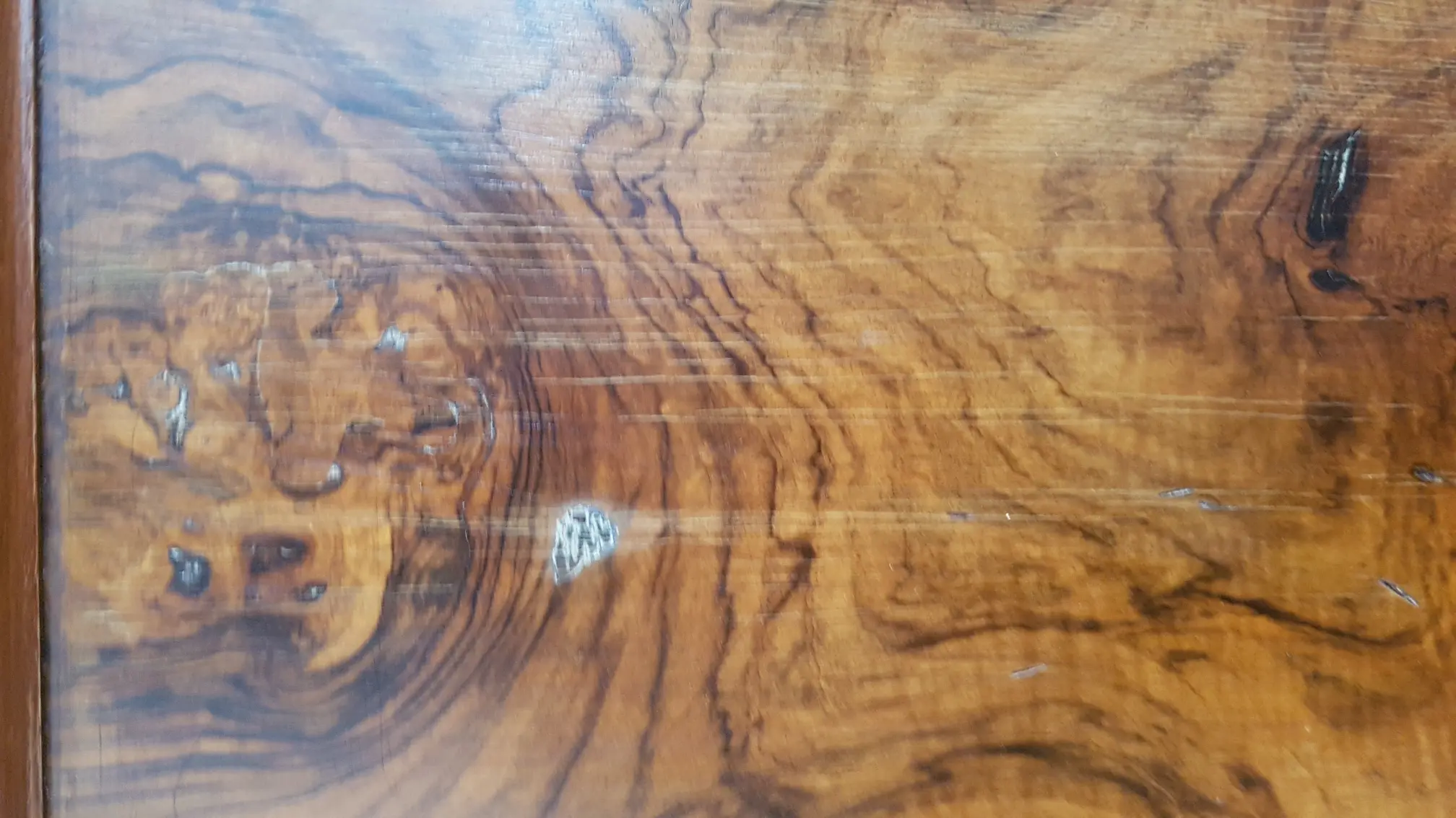 Schrank Furnir