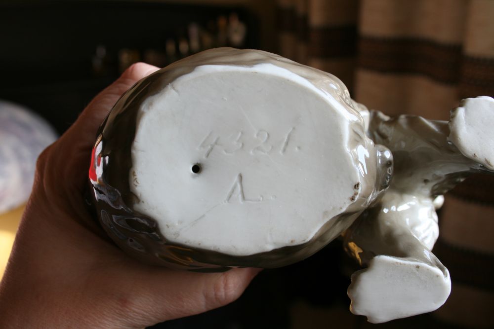 die Beschriftung lautet &amp;quot;4321.&amp;quot; und &amp;quot;A&amp;quot;