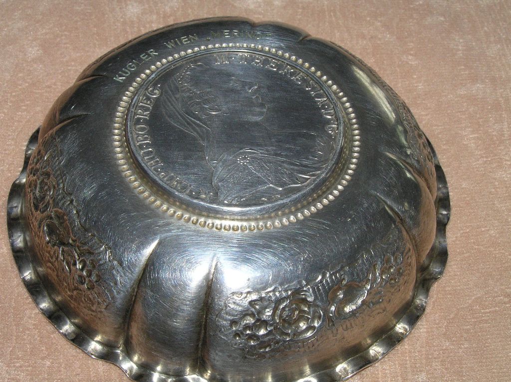 Schälchen Maria-Theresientaler (4).JPG