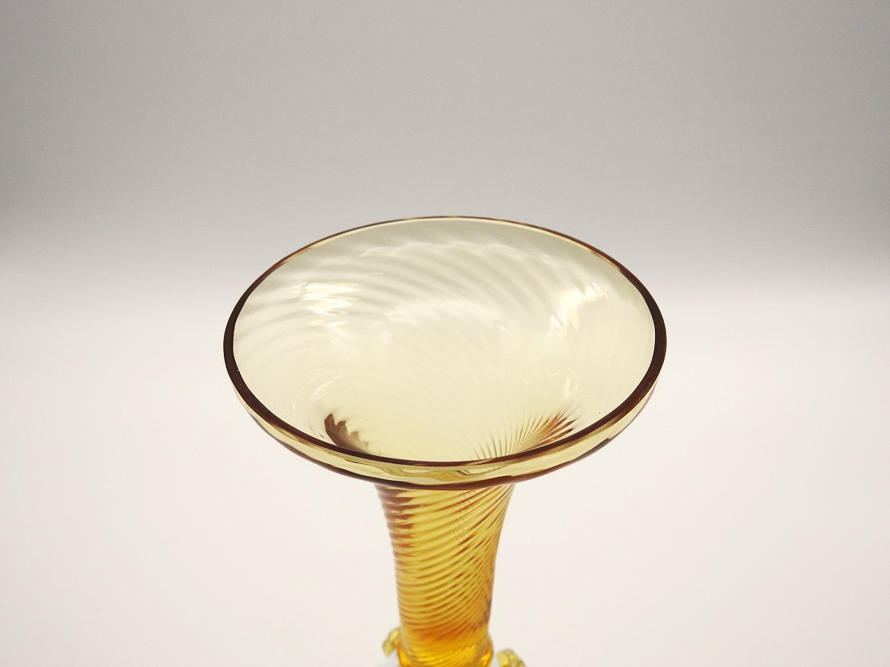 weinglass 007.JPG