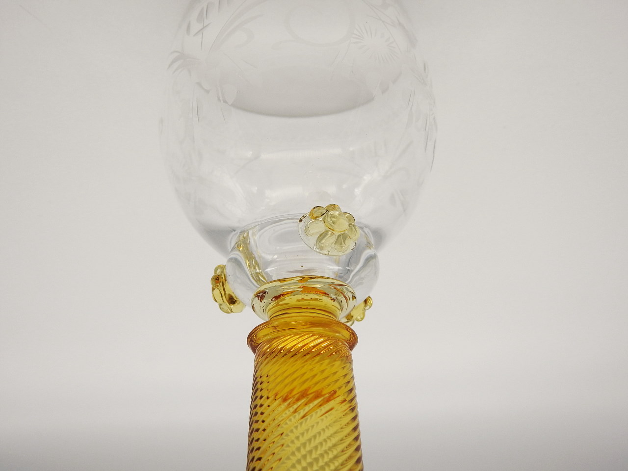 weinglass 009.JPG