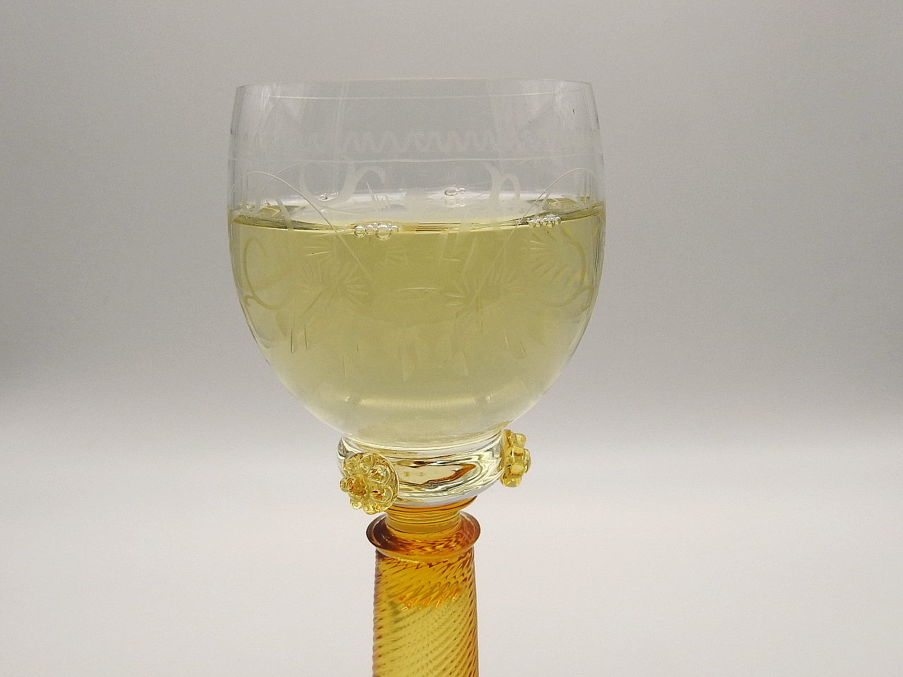 weinglass 067.JPG