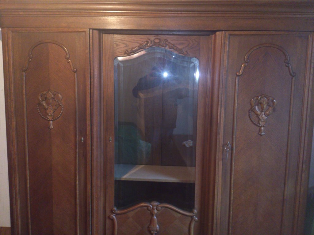 Schrank 1.jpg