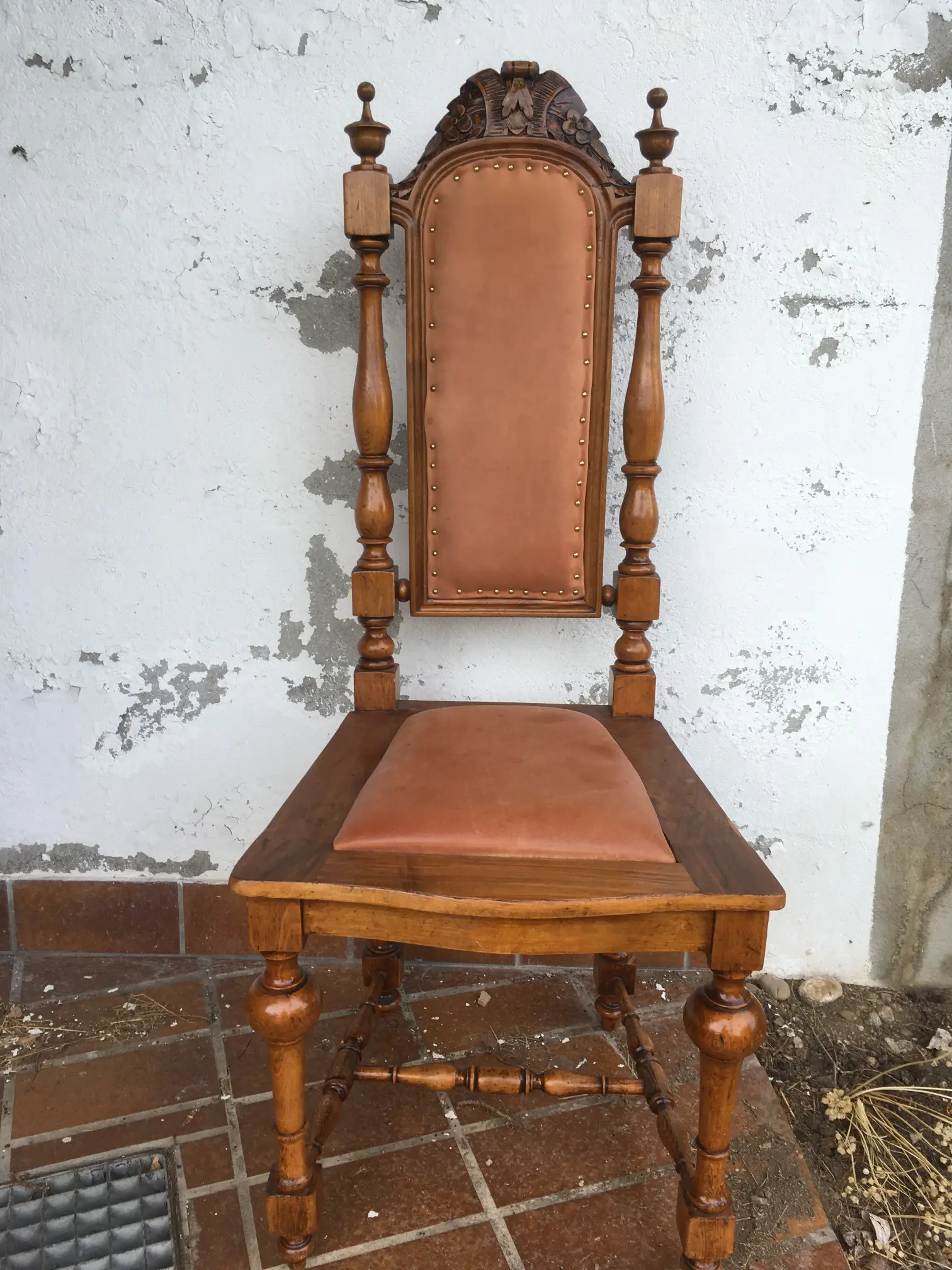 Stuhl5-front.JPG